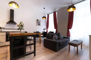 Sunlight's Apartment - 8