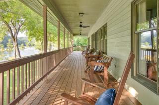 NEW! Riverfront Trout Fishing! White River Retreat - 6