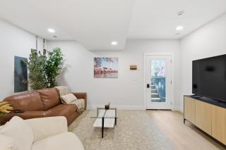 3BR Home Hot Tub Capitol Views 2 Blks Metro - 2