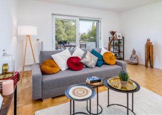 OG2 M Apartment with Balcony - 10 min to Salzburg - 6