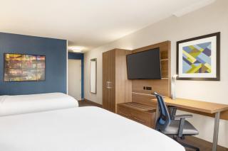 Holiday Inn Express Vancouver-Metrotown (Burnaby) - 3