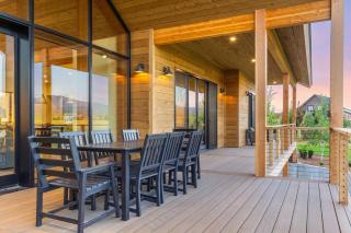Luxury Retreat Teton Views Hot Tub Fire Pit - 4