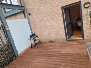 Luxury 2 bedroom Duplex Apartment Near Cambridge Station with free parking, flexible beds & workstation - 7