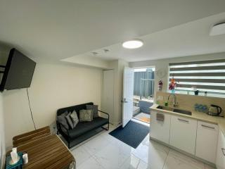 Budget Friendly 2 Bedroom Suite - Save on Weekly and Monthly Stays! - 3