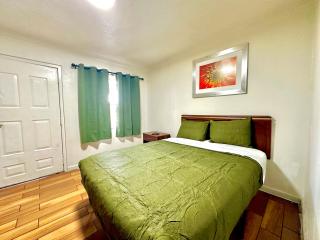 Skyland Motel - 9