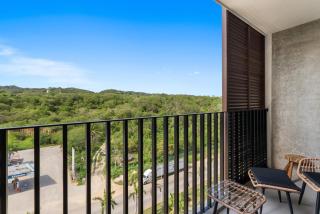 Arama Bay Bucerias | King Bed & Private Balcony - 9