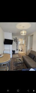 Coccon studio flat - 2