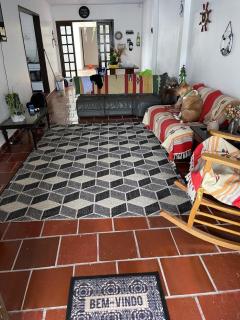 Bright & Spacious Beach House - 3 bedrooms - 7