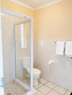 Hatfield, Grosvenor Private apartment. - 9