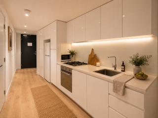 Skyline Living Melbourne - 9