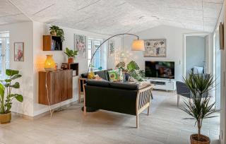 4 Bedroom Amazing Home In Hurup Thy - 6