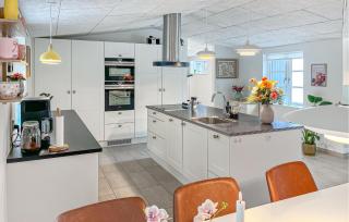 4 Bedroom Amazing Home In Hurup Thy - 4