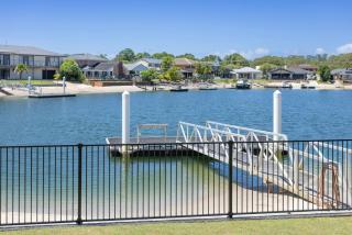 Moondance 2 - Yamba - 1