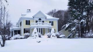 Oceanview Classic Maine Cottage Within 1 Minute Walk To Cape Neddick Beach - 7