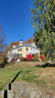 Oceanview Classic Maine Cottage Within 1 Minute Walk To Cape Neddick Beach - 6
