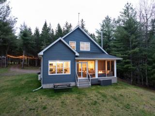 Waterfront | Wood Fireplace | Pet Friendly - 0