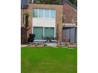 Peaceful holiday home near Hannut - 0