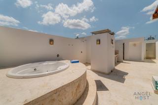 Coastal Oasis W Spa Tub Near Beach & 5Th Ave - 7