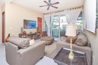 2Br Condo - Pool, Bbq & Beach Steps Away - 1