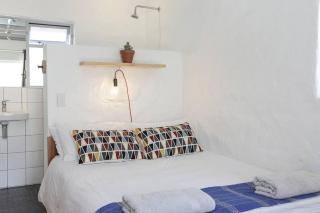 Fairview Vintage I Ocean View Small Pets - Hermanus - 1