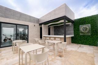 Rooftop Pool Studio Steps To Coco Beach - 2