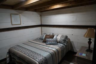 The Barn 2 Queen Bed 2 Full Bath - 2