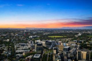 Stunning CBD Apartment with Amazing Views and Parking - Melbourne - 4