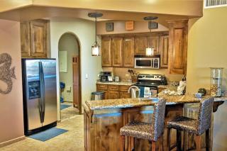 Bella Sirena 305-A - Elegant Oceanview Condo on Beachfront Resort - 6