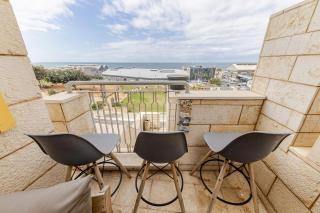Andromeda Seaview Residence Pool Bomb Shelter - 9