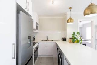 Paragon Devils Peak 3 Bed 2 Bath - Cape Town - 7