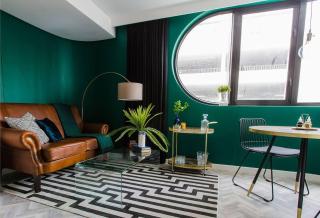 Opulent Gem City Centre Getaway - 1