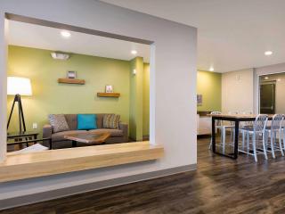 WoodSpring Suites St Joseph - 4