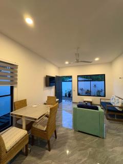 Jaco casa vacacional con piscina privada y a 200 metros del mar - 6