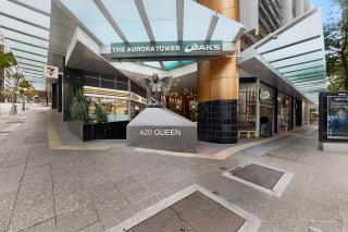 2 Bedroom River View in Brisbane CBD - 4