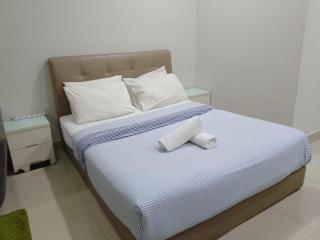 CYBERJAYA Shaftsbury Private Studio suites Free PARKING - 5