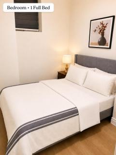 Grand 3BR Dual-Suite Mega Home - 2 Free Parking - 0