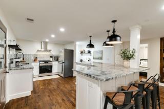 East Nashville One Level Home with Big Yard - 3