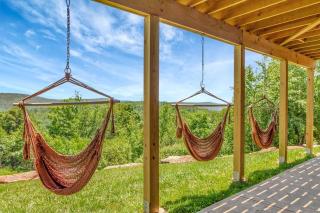 Mountainside Retreat in Ludlow with Amazing Views - 6