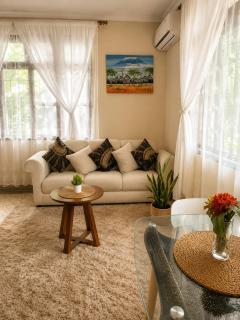 Maisha Garden Home at Ununio Beach - 2