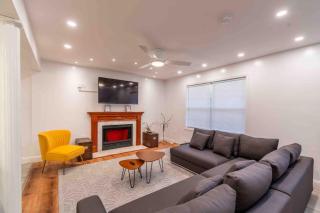Luxury 6BR Pocono Home In Heart of All Attractions - 8