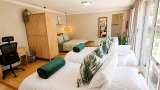 Joy Haven - Open Plan Studio - 3