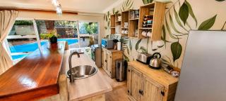 Joy Haven - Open Plan Studio - 7