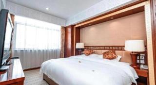 Golden Spring Hotel Lijiang - 2