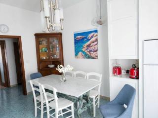 Modern Apartment Near Senigallias Velvet Beach - 2