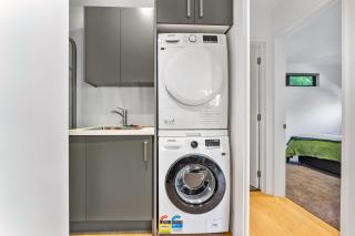 Totara tree house - Nelson - 1