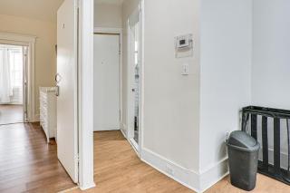 Near NYC Transit! Modern Gateway Region Apt - 2