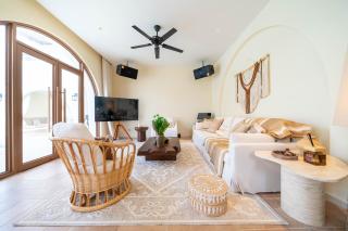 Sunshine House - 9