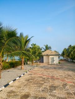 Floyds Beach Resort & Spa - 6