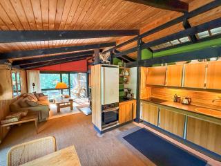 Architectdesigned 1976 Summer House Near Beach - 4