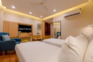 Saltstayz Premier - Noida Sector 15 - 1